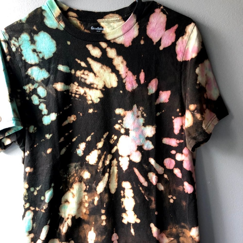 Reverse Tie Dye T-shirts (with color)